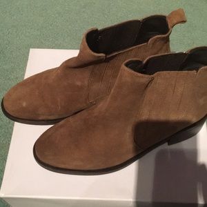 Firth Eleta Suede Bootie size 38 color tan